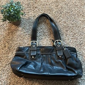 Coach- Leather Shoulder Bag